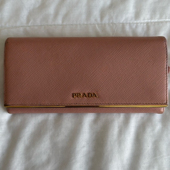 PRADA wallet - Picture 1 of 10